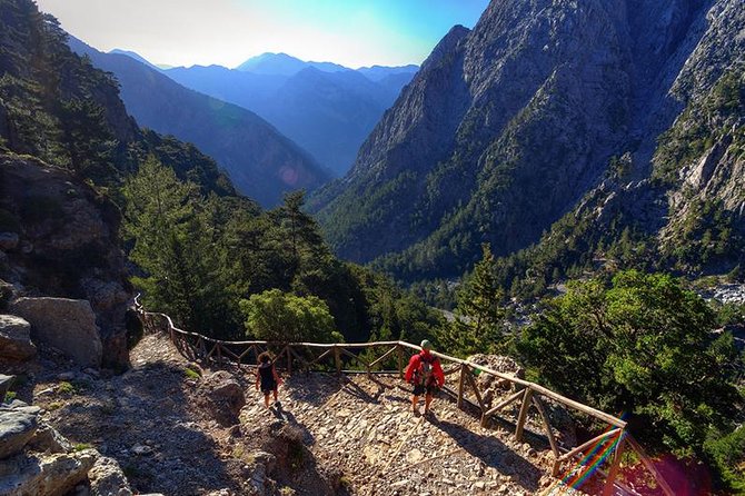 Hiking at Samaria, the longest Gorge in Europe! From Chania - Starting the 16.5 kilometer gorge hike
