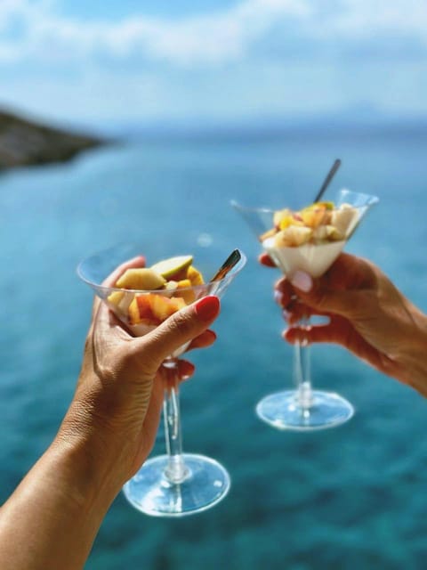 Kissamos: Balos & Gramvousa Luxury Catamaran Sailing Cruise - The 90-minute sail west
