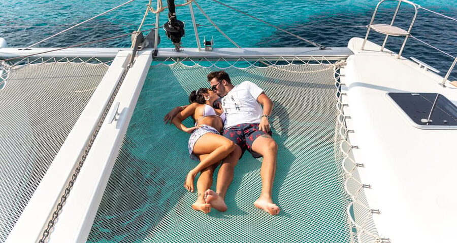Kissamos: Balos & Gramvousa Luxury Catamaran Sailing Cruise - Cretan lunch with an open bar