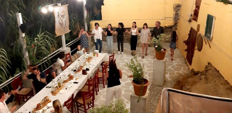 Kissamos: Greek Night with Buffet Dinner and Plate Smashing - Who should book this Greek night