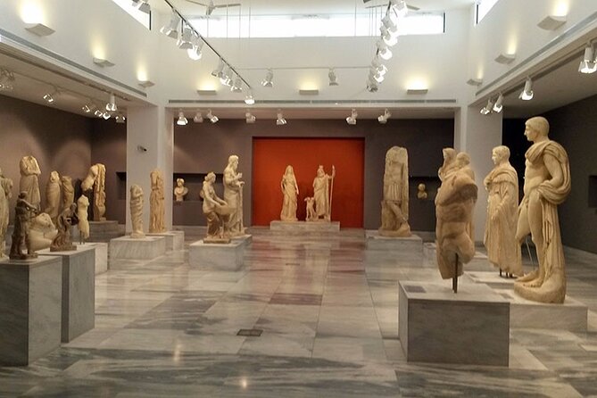 Knossos & Archaeological Museum Shared Guided Tour from Chania - Who should book this Crete day trip?
