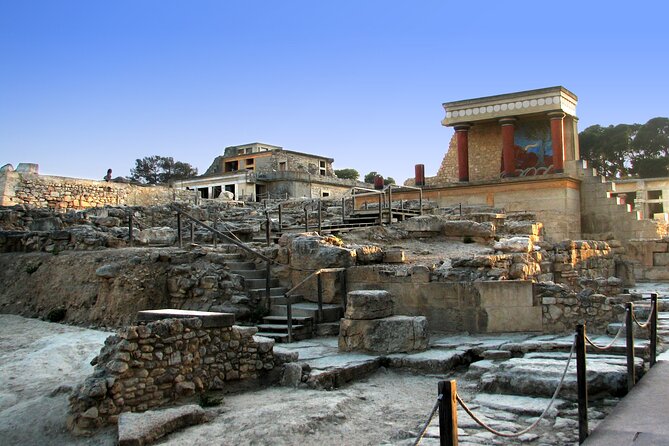 Knossos & Heraklion Tour with Professional Certified Guide - Making the most of independent time at Knossos