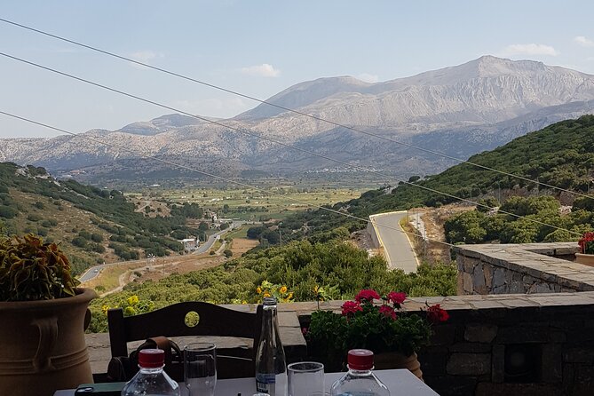 Knossos & lasithi plateau villages,Zeus's cave,&olive oil Mill - Aposelemis Dam and the road into the mountains
