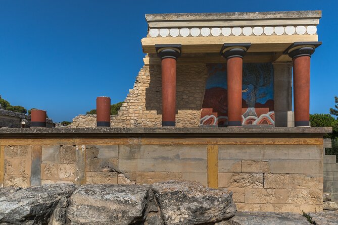Knossos Palace and Arch. Museum of Heraklion Tour - Heraklion Archaeological Museum at 1:30pm