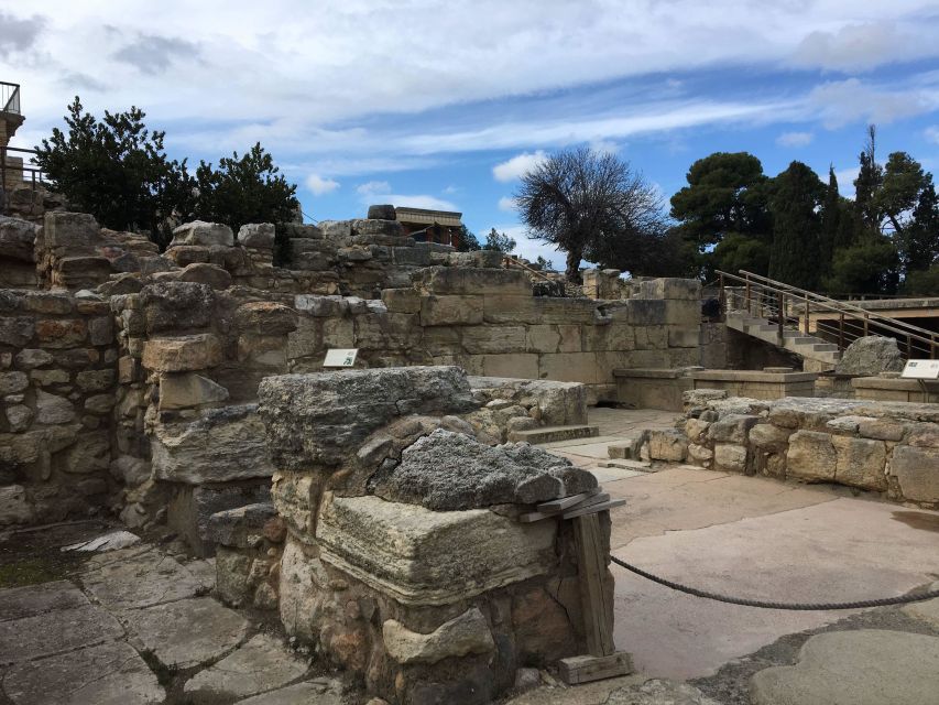 Knossos Palace & Archaeological Museum Private Tour - Key points at a glance