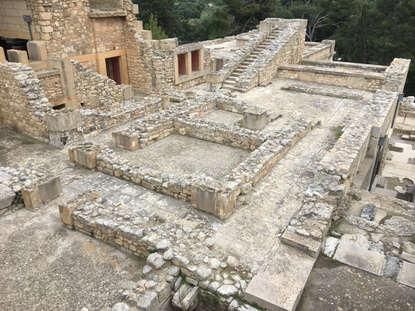 Knossos Palace Guided Walking Tour (Without Tickets) - Why Knossos makes more sense with a guide