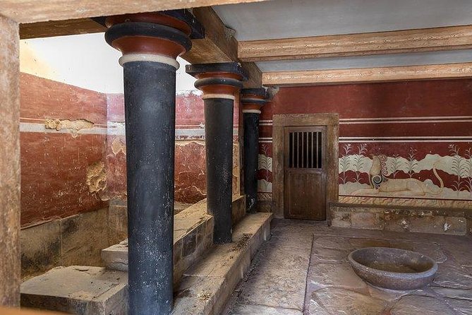 Knossos palace (Last minute booking - Skip The Line Ticket) - Why a guided visit helps at Knossos