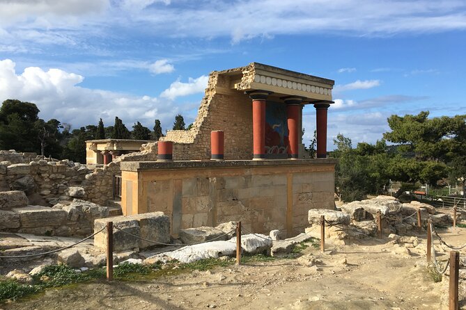 Knossos palace (Last minute booking - Skip The Line Ticket) - The Minotaur story and the evidence beneath it