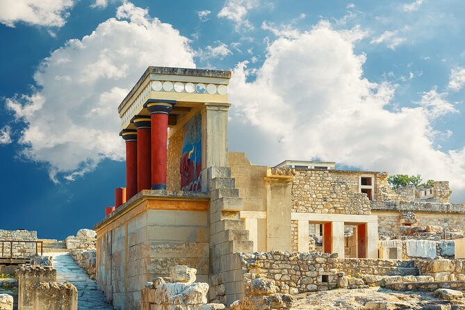 Knossos Palace of Crete with transportation 7h tour - Price and value for a small group