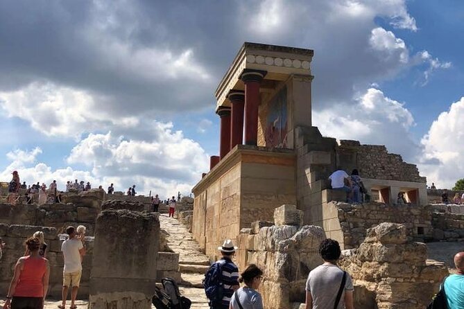Knossos Palace ( Private Guided Tour ) - Meeting point, clothing, and practical details
