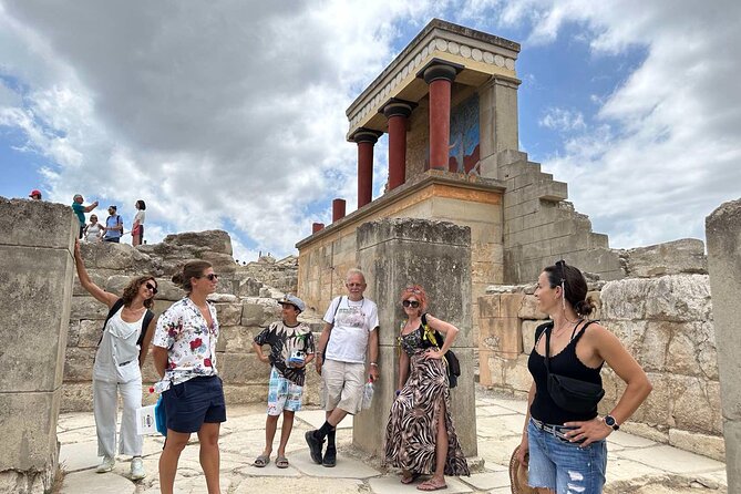 Knossos Palace - Private Tour Experience - Why Knossos works best with a guide