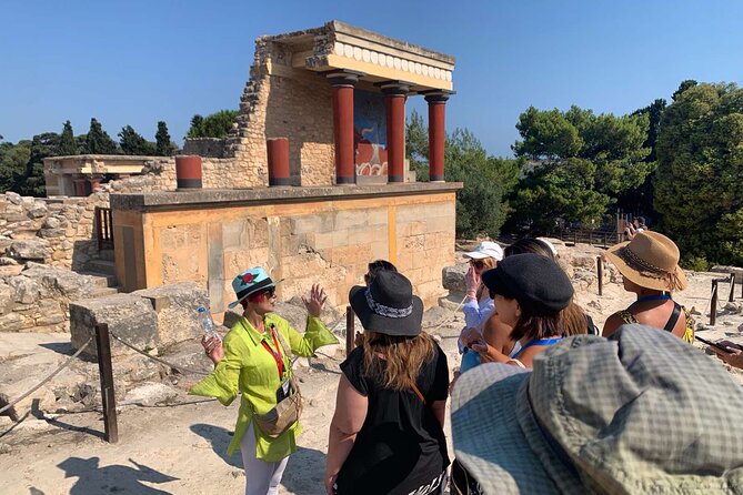 Knossos Palace Skip-the-Line Ticket (Shared Tour Group) - What you see during the 90-minute route