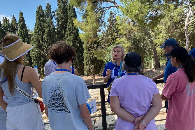 Knossos Palace Skip-the-Line Ticket (Shared Tour Group) - Headsets, group size, and the shared-tour tradeoff