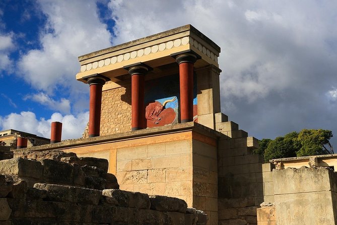 Knossos Private Full-Day Tour from Heraklion with Pick Up - How to prepare for a smoother visit