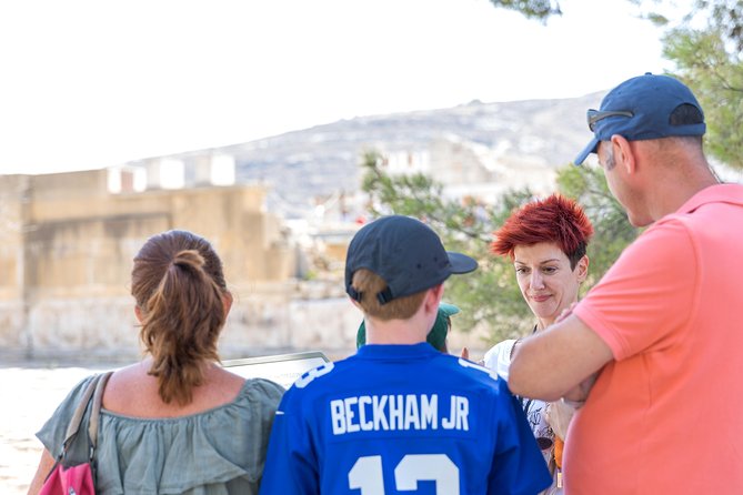 Knossos Private Guide - Unlock the Secrets of the Labyrinth - The guides and the value of personal explanation