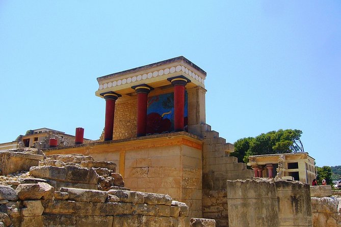 Knossos Wine & More - Private transport, timing, and meeting details