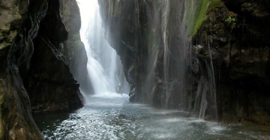 Kourtaliotiko Gorge: Guided River Trekking with Lunch - Two hours beside the river, not just a quick swim