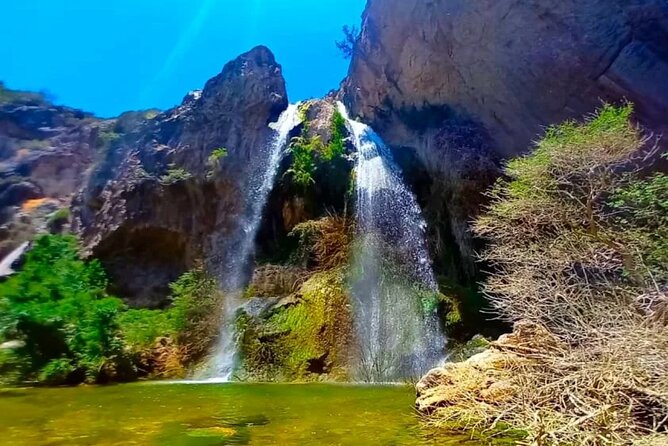 Matala Beach, Caves, and Winery Full-Day Tour from Heraklion - A Cretan lunch stop in Vasiliki