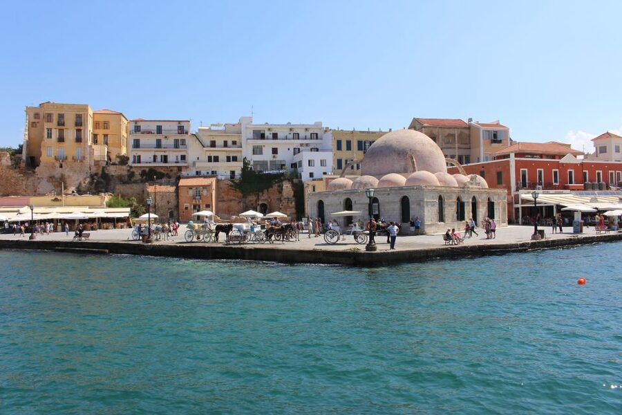 North-East Crete: Chania Full-Day Tour with Snack and Pickup - Ending beside freshwater Lake Kournas