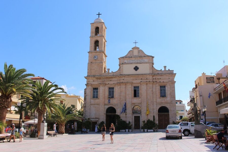 North-East Crete: Chania Full-Day Tour with Snack and Pickup - Starting at the Venizelos grave on Akrotiri