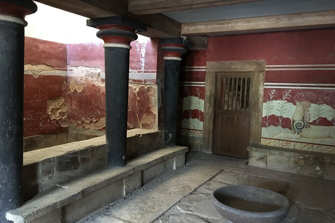 Palace of Knossos - Early Morning Ticket and avoid crowds - Akrivi, mythology, and the human side of the visit