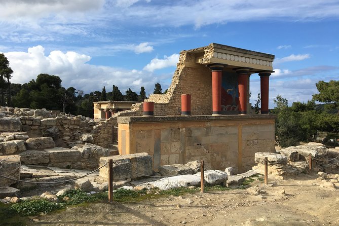 Palace of Knossos - Early Morning Ticket and avoid crowds - What the $107.17 price really buys