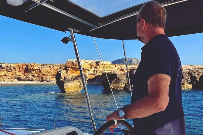 Panormo: Luxury Sunset Catamaran Cruise Sushi & Open Bar - The catamaran layout and the 20-person limit
