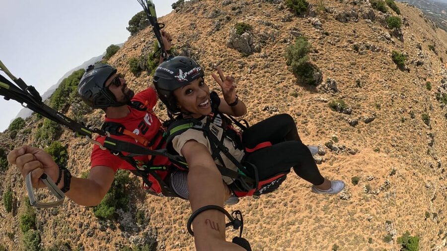 Paragliding in Chania - What the strongest safety signal tells you