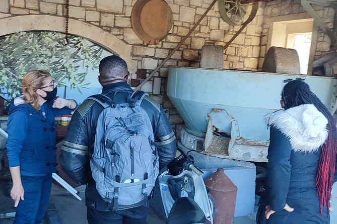 Pottery - Honey & Olive Oil experience - Key points to know before booking