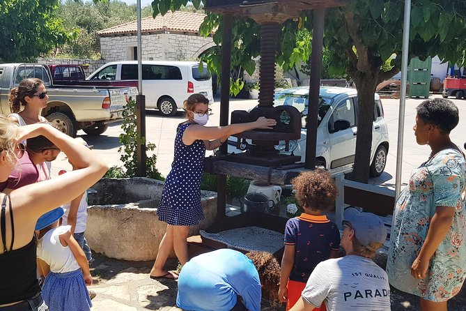 Pottery - Honey & Olive Oil experience - Apithano Honey Museum and tasting