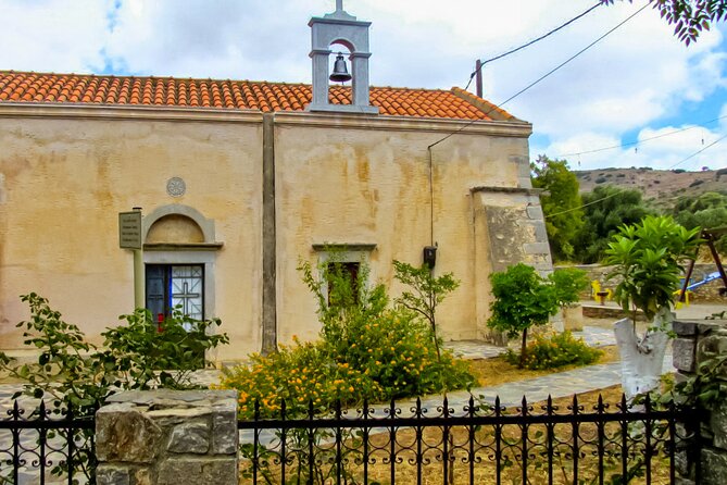 Private 6.5h shore tour to Eastern Crete from Heraklion - What the private guide adds