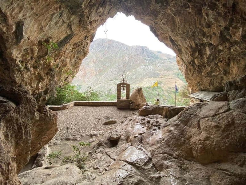 Private Excursion to Elafonisi & Wisdom of God Cave - The olive-wood workshop with a memorable character