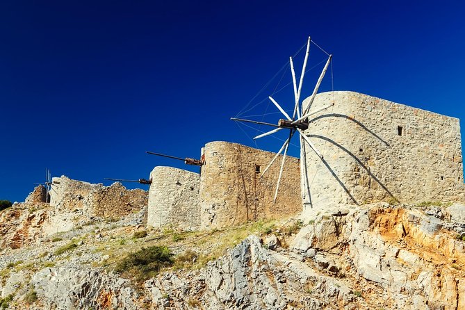 Private Full-Day Knossos-Lasithi Plateau-Cave of Zeus - Krasi and the 2,400-year-old plane tree