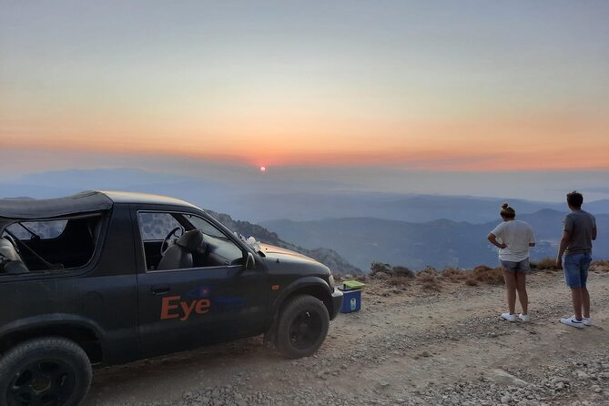 PRIVATE Jeep Safari 4x4 SUNSET (with Dinner) in Mountains CRETE - Pickup details and practical planning