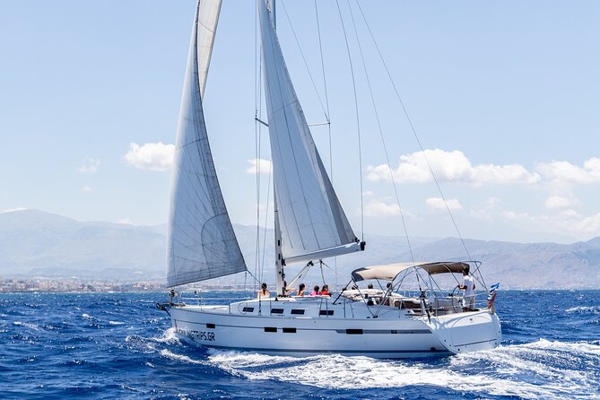 Private Luxury Sailing Trips to Dia Island - Hotel pickup and the practical start of the day