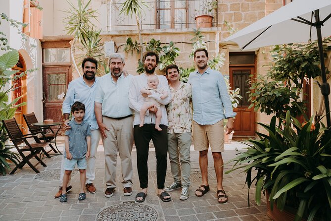 Private professional Vacation photoshoot in Chania - Local Tips Beyond the Camera