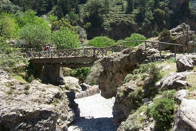 Private Roundtrip Transfer from Chania to Samaria Gorge Park - The road to the upper gorge entrance