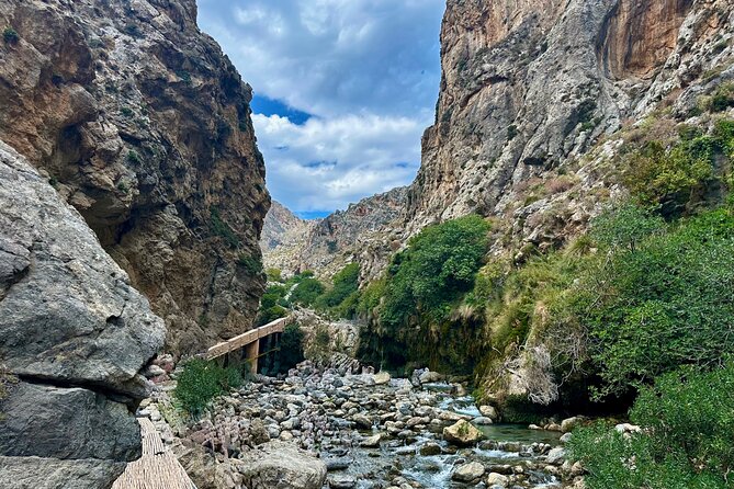 Private South Crete Full-Day Tour-Spili, Kourtaliotiko & Preveli - A wood-fired lunch at To Sideradiko