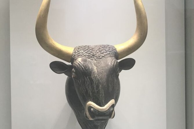 Private tour: Archeological Museum of Heraklion and City tour - Central Market and the Venetian Walls