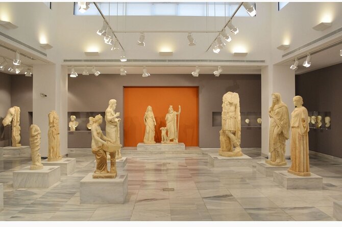 Private tour: Archeological Museum of Heraklion and City tour - Inside the Heraklion Archaeological Museum