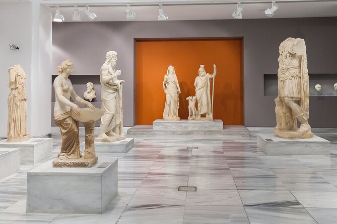 Private Tour Knossos Palace-Archaeological Museum-Heraklion Town - How the guides shape the experience