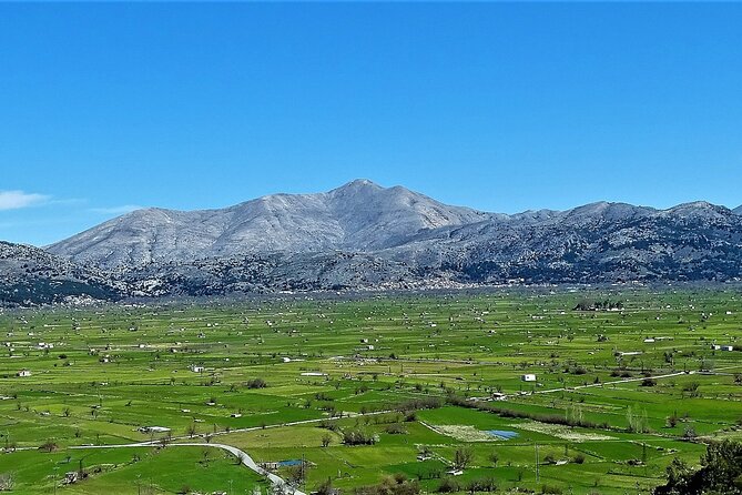 Private Tour-Knossos Palace Zeus Cave&Olive Oil Mill from Elounda - A short walk through Tzermiado