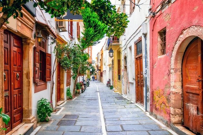Private Tour Rethymno: Spili, Preveli, Kourtaliotiko, Old Town - Spili and its 25 spring fountains