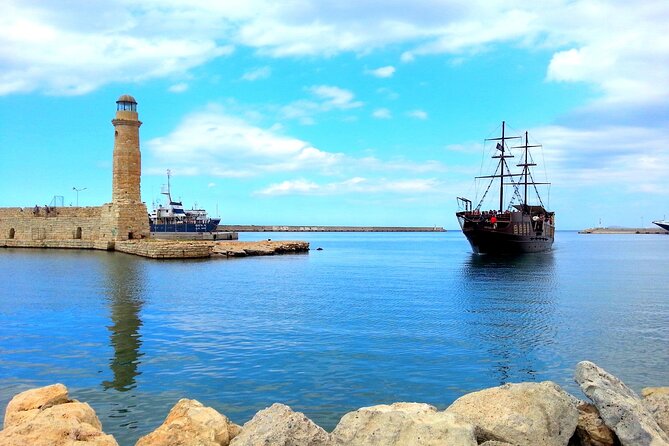 Private Tour West Crete: Chania & Rethymno Town and Kournas Lake - Kournas Lake and the change of pace