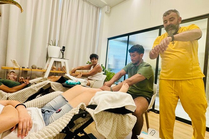 Reflexology Couples Workshop in Crete - Basic techniques: 45 minutes of guided practice