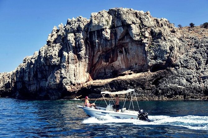 Rent a Boat for a Day in Kalives,Chania - What the Five-Meter Boat Is Like
