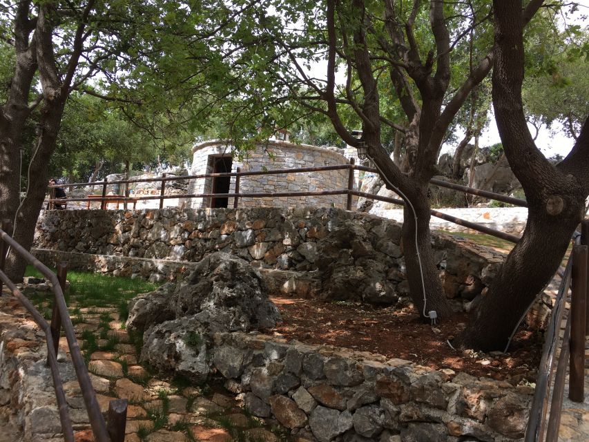 Rethymno 4x4 Safari: Tastes & Farm Experience - Klados Winery and the taste of local grapes