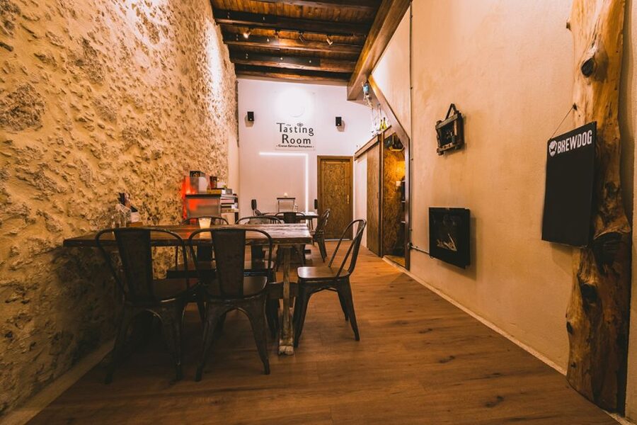 Rethymno: Old Town Walking Tour with Meal - The old lanes and Venetian houses