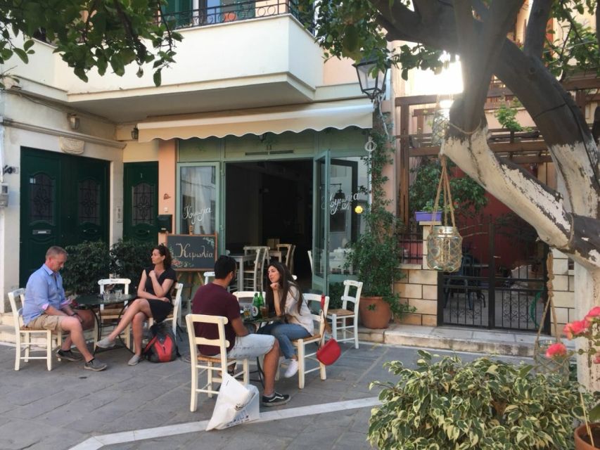 Rethymno: Old Town Walking Tour with Meal - Watching a master stretch paper-thin phyllo