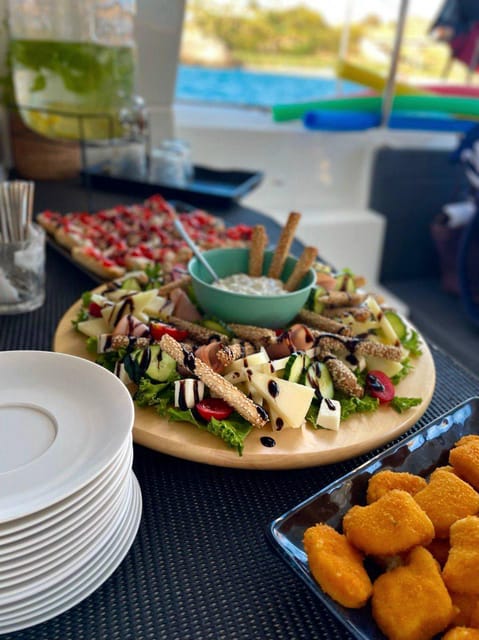 Rethymno: Private Catamaran Cruise with Lunch and Drinks - Should you book the Rethymno catamaran cruise?